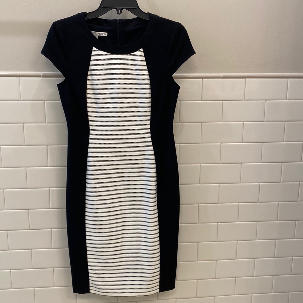 Maggy London size 4 dress